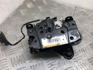 замок капота BMW 5 серия F10/F11 [рестайлинг] F10 2016, 2.0 л., B47 D20 A, дизель, АКПП, spacegrau metallic (a52), седан, задний привод, правый руль, 51237184441, 7184441