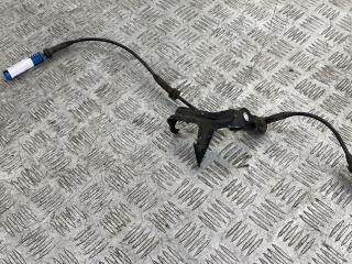 датчик ABS BMW 5 серия E60/E61 E60 2007, 3.0 л., M57 D30 (306D4), дизель, АКПП, titansilber metallic (354), седан, задний привод, правый руль, 34526771702