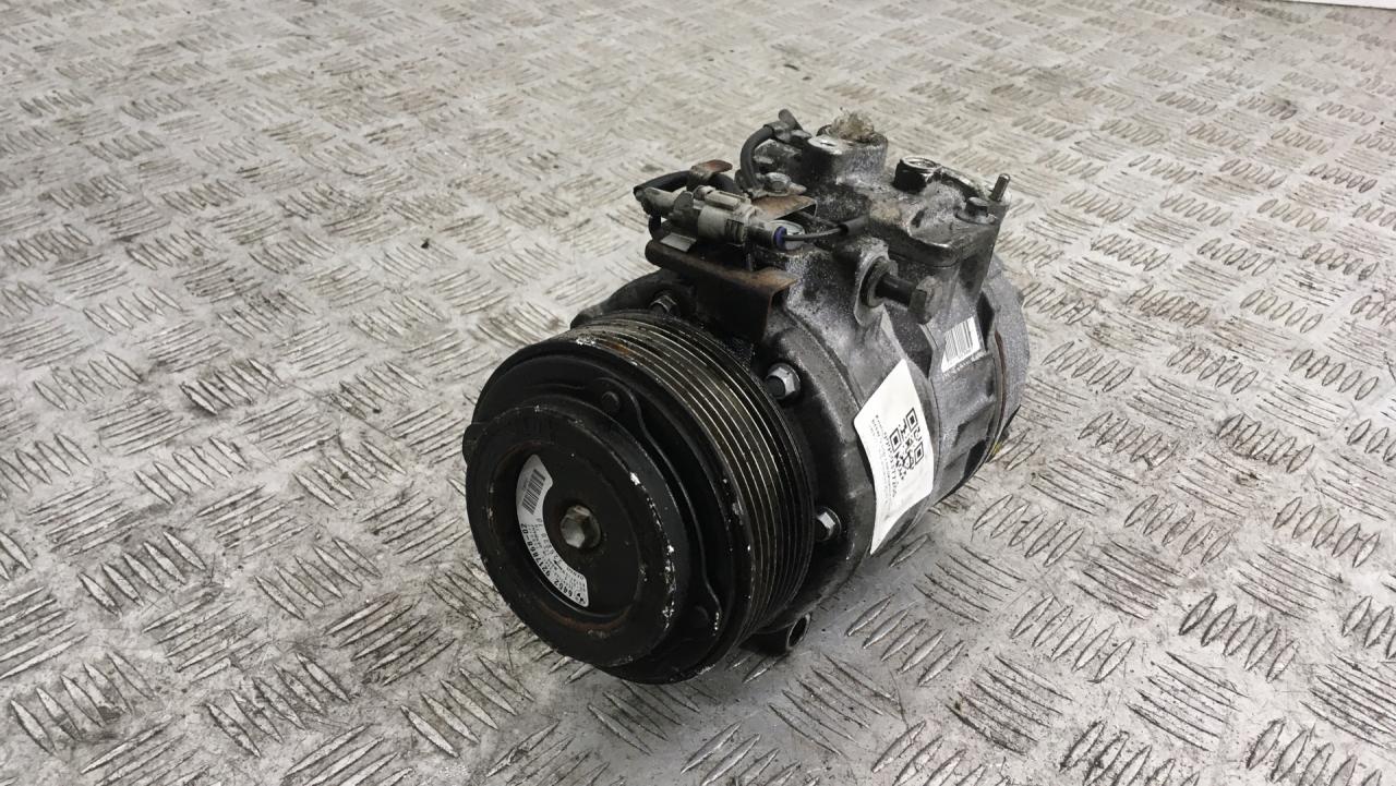 компрессор кондиционера BMW 5 серия F07/F10/F11 F10 2012, 3.5 л., бензин, АКПП, black sapphire metallic (475), седан, полный привод, 64529217868, 9217868 - фото №1
