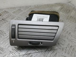 дефлектор обдува салона BMW 7 серия E65/E66/E67 [рестайлинг] E66 2007, 3.0 л., M57 D30 (306D3), дизель, АКПП, titansilber metallic (354), седан, задний привод, правый руль, 64226943010, 6911242