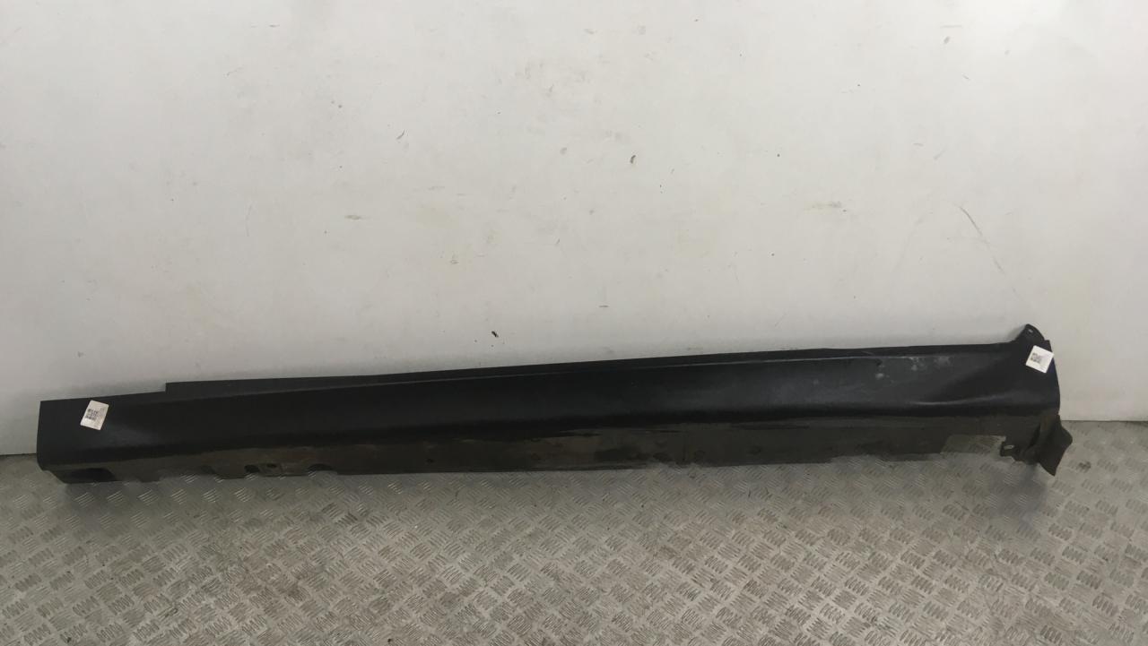 накладка на порог BMW X5 E70 2009, 3.5 л., M57D30 (306D5), дизель, АКПП, titansilber metallic (354), внедорожник 5 дв., полный привод, правый руль, 51777163555 - фото №1