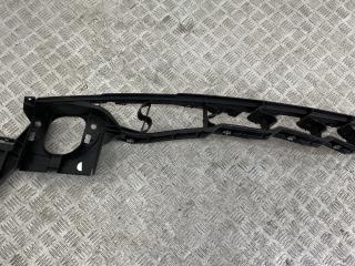 крепление крыла переднего левого BMW X5 E70 2009, 3.5 л., M57D30 (306D5), дизель, АКПП, titansilber metallic (354), внедорожник 5 дв., полный привод, правый руль, 51657157989, 7157989