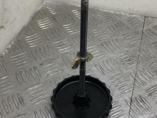 крепление запаски BMW 7 серия E65/E66/E67 [рестайлинг] E66 2007, 3.0 л., M57 D30 (306D3), дизель, АКПП, titansilber metallic (354), седан, задний привод, правый руль, 51718223441