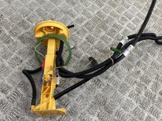 датчик уровня топлива BMW X5 E70 [рестайлинг] 2012, 3.0 л., N57 D30 A, дизель, АКПП, black sapphire metallic (475), внедорожник 5 дв., 16117494926, 7164316