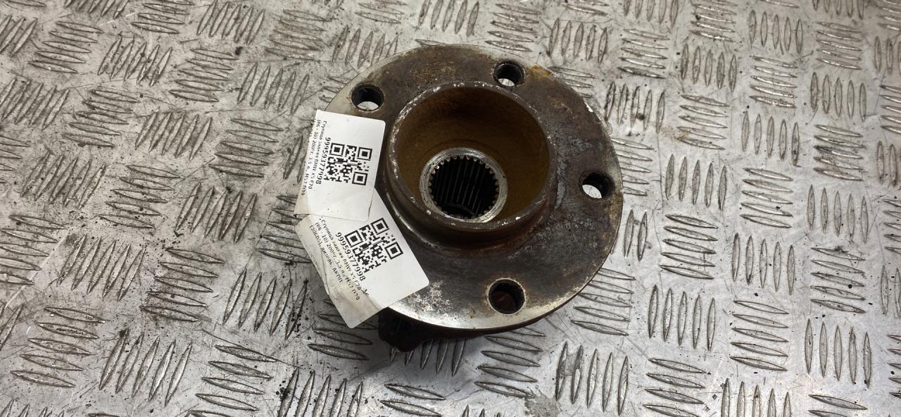 ступица задняя BMW X5 E70 2009, 3.5 л., M57D30 (306D5), дизель, АКПП, titansilber metallic (354), внедорожник 5 дв., полный привод, правый руль, 33406867811 - фото №1