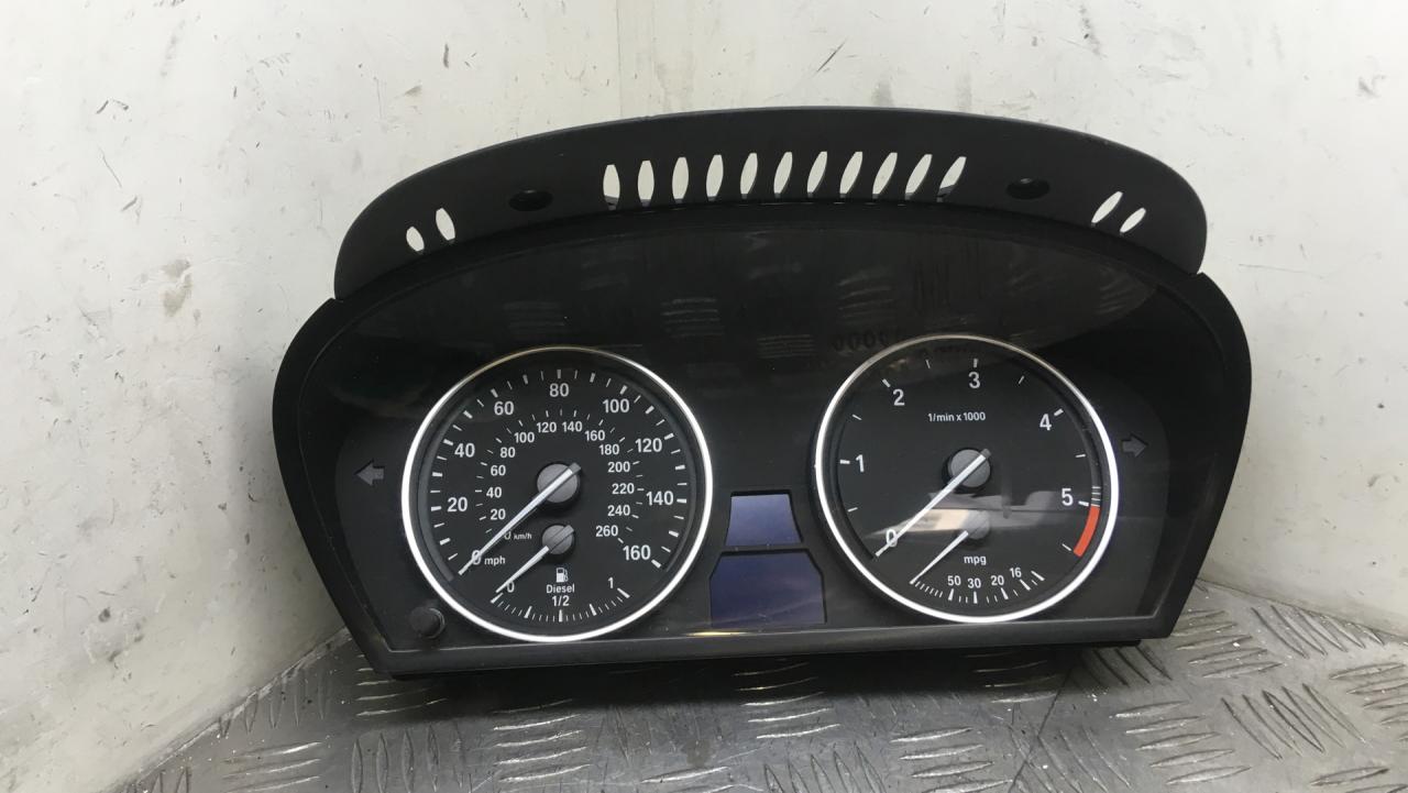 щиток приборов (приборная панель) BMW X5 E70 2009, 3.5 л., M57D30 (306D5), дизель, АКПП, titansilber metallic (354), внедорожник 5 дв., полный привод, правый руль, 6976284, 62109236819 - фото №1