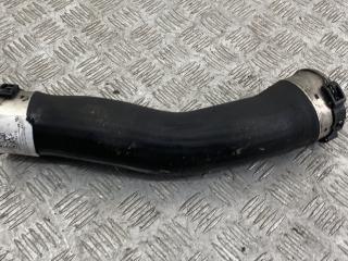 патрубок интеркулера BMW 3 серия F30/F31/F34 2014, 2.0 л., N47 D20 C, дизель, МКПП, седан, задний привод, правый руль, 11618583389