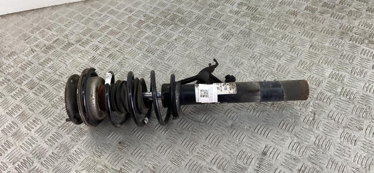 амортизатор передний правый BMW 3 серия E90/E91/E92/E93 E90 2007, 3.0 л., N52 B30, бензин, АКПП, седан, задний привод, правый руль, 31316786001, 6786001 - фото №1