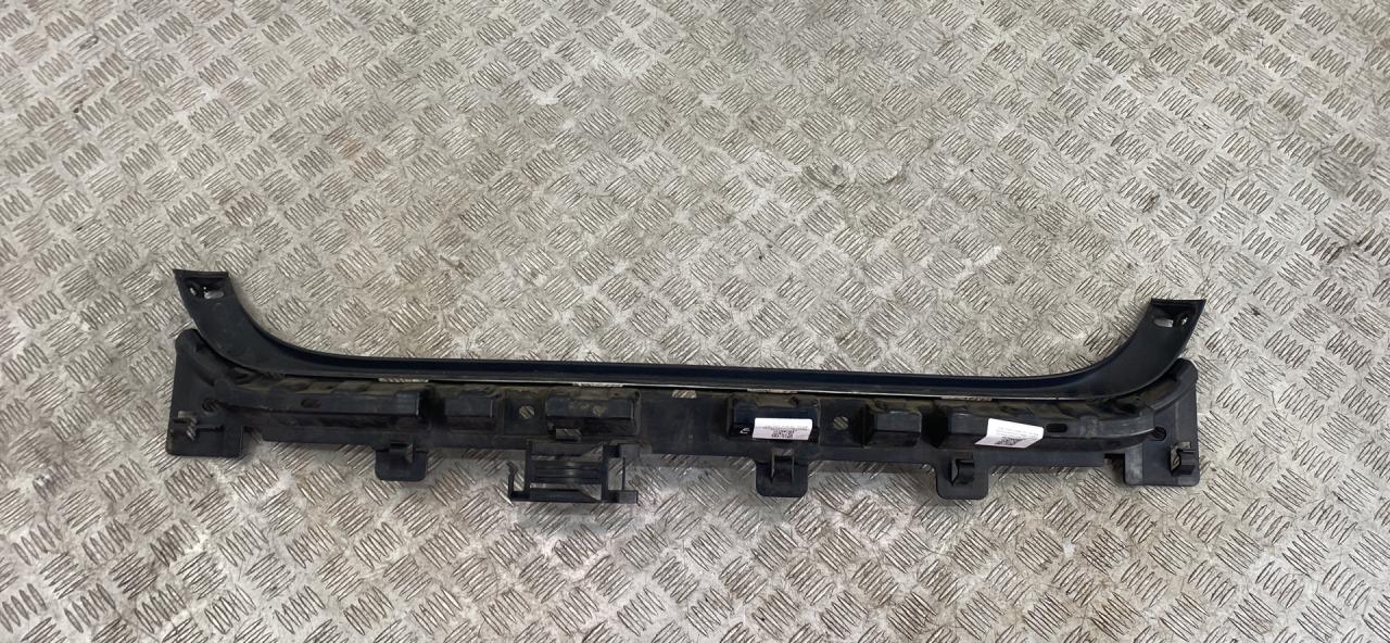 Крепление бампера заднего BMW 3 серия E90/E91/E92/E93 E90 2007, 3.0 л., N52 B30, бензин, АКПП, седан, задний привод, правый руль, 7058522, 51127058522 - фото №1