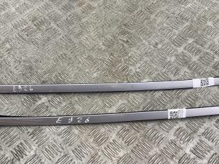 молдинг лобового стекла BMW 3 серия E90/E91/E92/E93 E90 2007, 3.0 л., N52 B30, бензин, АКПП, седан, задний привод, правый руль, 51137184001, 51137184002