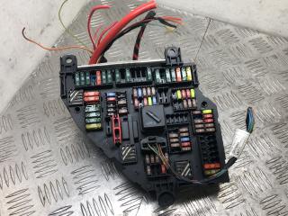 блок предохранителей BMW 5 серия F07/F10/F11 F10 2011, 2.0 л., N47 D20 C, дизель, АКПП, a90 (sophitgrau), седан, задний привод, правый руль, 61149234423, 9234423