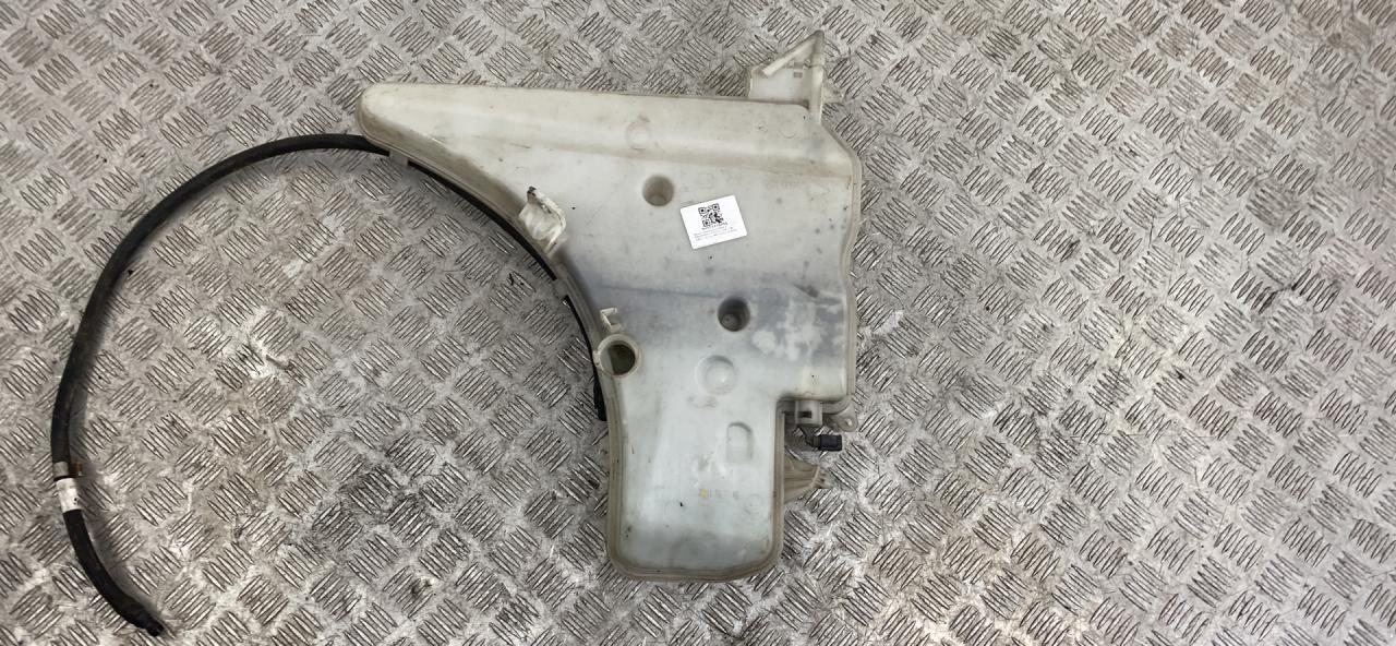 бачок омывателя BMW 3 серия E90/E91/E92/E93 E92 2007, 3.5 л., M57D30 (306D5), дизель, АКПП, купе, задний привод, правый руль, 61677157145 - фото №1