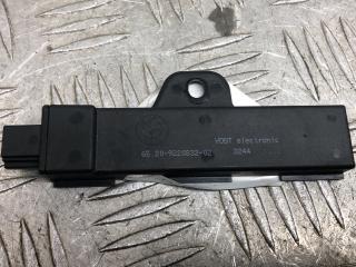 Антенна системы комфортного доступа BMW 5 серия F10/F11 [рестайлинг] F10 2015, 3.0 л., N55 B30 A, бензин, АКПП, sophi brillanmetallic (a90), седан, полный привод, 65209220832, 9220832