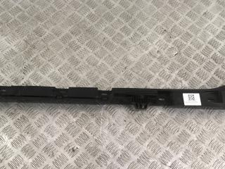 Кронштейн крепления порога BMW 5 серия F07/F10/F11 F10 2011, 2.0 л., N47 D20 C, дизель, АКПП, a90 (sophitgrau), седан, задний привод, правый руль, 51777204021, 7204021