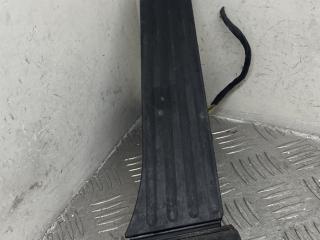 педаль BMW 5 серия F10/F11 [рестайлинг] F10 2015, 3.0 л., N55 B30 A, бензин, АКПП, sophi brillanmetallic (a90), седан, полный привод, 35426860784, 6860784