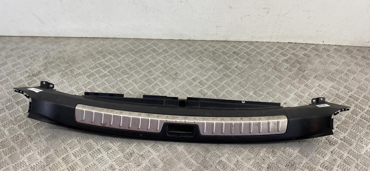 обшивка багажника BMW X6 M E71/E72 2010, 4.4 л., S63 B44 A, бензин, АКПП, carbonschwarz metallic (416), внедорожник 5 дв., полный привод, 51479135295 - фото №1