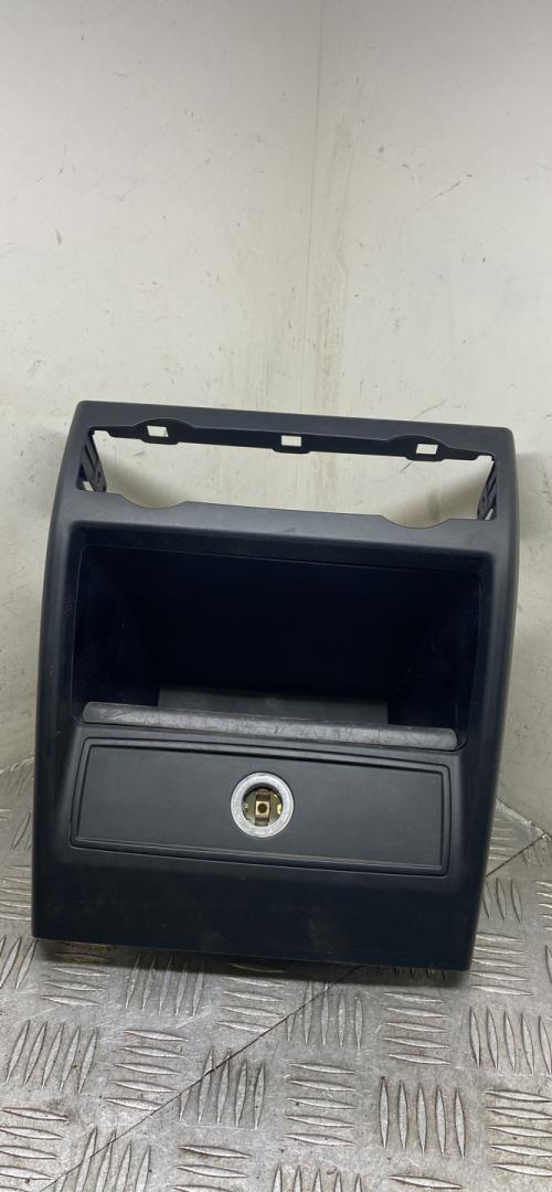 бардачок BMW X6 M E71/E72 2010, 4.4 л., S63 B44 A, бензин, АКПП, carbonschwarz metallic (416), внедорожник 5 дв., полный привод, 51166973511, 6963379 - фото №1