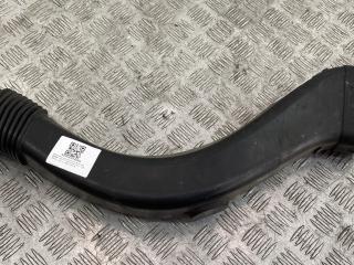 патрубок воздушного фильтра BMW 5 серия F07/F10/F11 [рестайлинг] F10 2013, 4.4 л., N63 B44 A, бензин, АКПП, черный black-sapphire metallic, седан, полный привод, 13717624030, 7624030