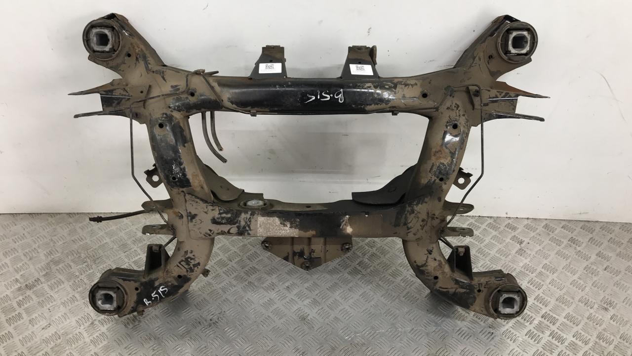 балка подвески задняя BMW X6 M E71/E72 2010, 4.4 л., S63 B44 A, бензин, АКПП, carbonschwarz metallic (416), внедорожник 5 дв., полный привод, 33316791392, 33316863816 - фото №1