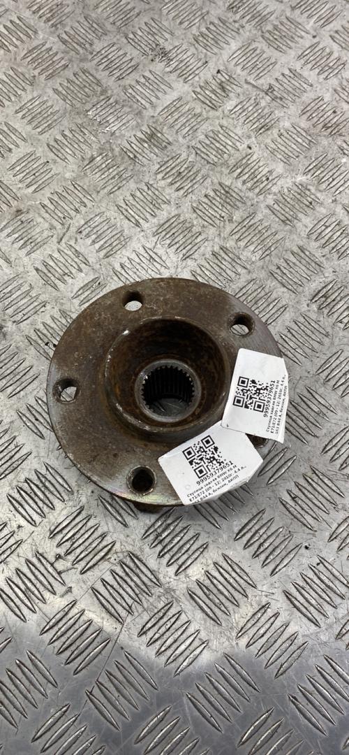 ступица задняя BMW X6 M E71/E72 2010, 4.4 л., S63 B44 A, бензин, АКПП, carbonschwarz metallic (416), внедорожник 5 дв., полный привод, 33416776205 - фото №1