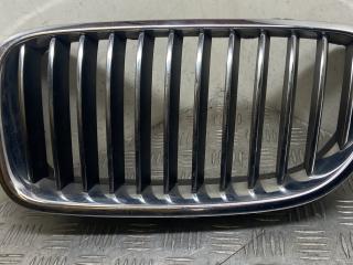 решетка радиатора BMW 5 серия F07/F10/F11 [рестайлинг] F10 2013, 4.4 л., N63 B44 A, бензин, АКПП, черный black-sapphire metallic, седан, полный привод, 7200727, 51137200727