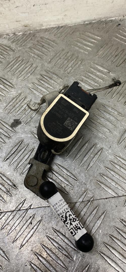 датчик дорожного просвета BMW 7 серия F01/F02 F02 2012, 4.4 л., N63 B44 A, бензин, АКПП, blue (a89), седан, полный привод, 37146784072, 6784072 - фото №1