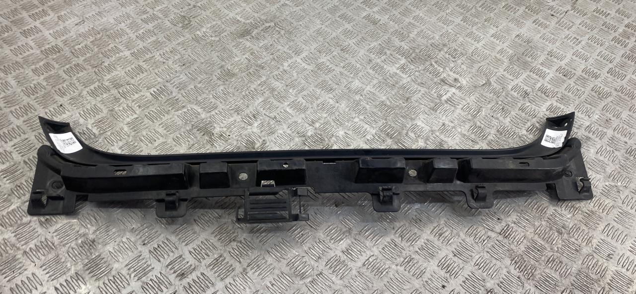 Крепление бампера заднего BMW 3 серия E90/E91/E92/E93 E90 2007, 3.0 л., M57 D30 (306D3), дизель, АКПП, черный, седан, задний привод, правый руль, 7058522, 51127058522 - фото №1