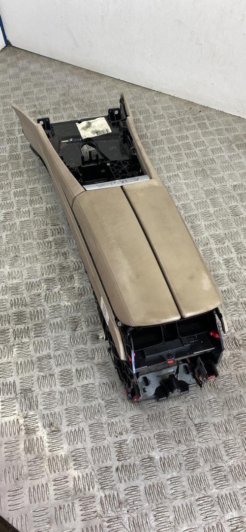 консоль салона BMW 7 серия F01/F02 F02 2012, 4.4 л., N63 B44 A, бензин, АКПП, blue (a89), седан, полный привод, 51169171245, 51169171268 - фото №1