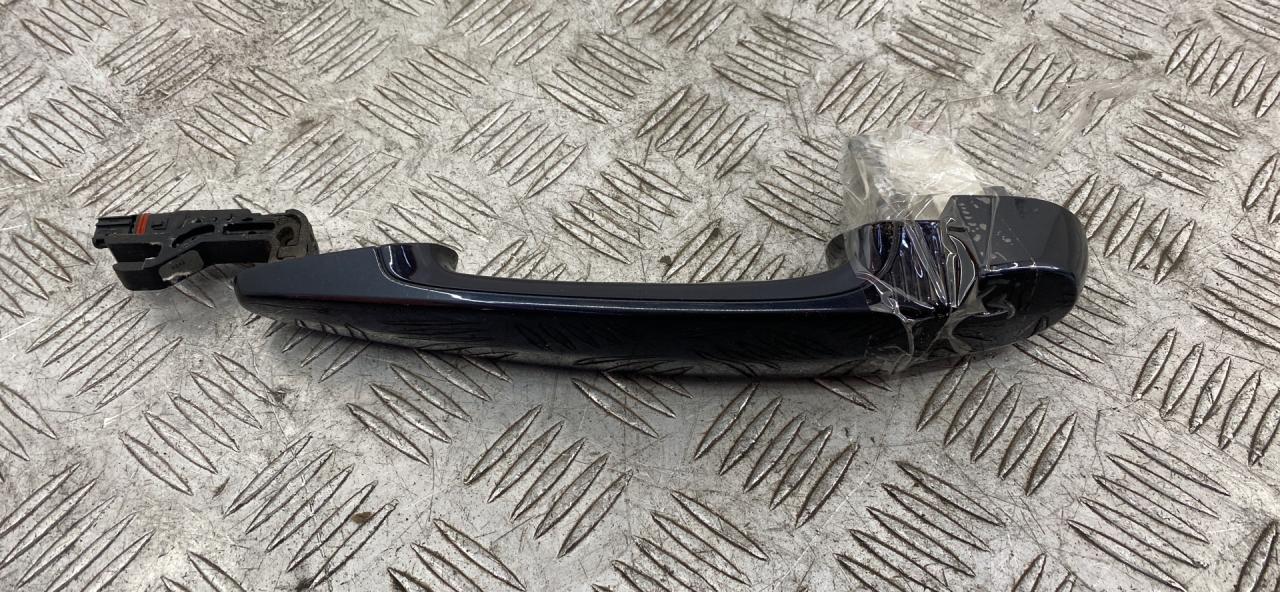 ручка наружная задняя левая BMW X6 M E71/E72 2010, 4.4 л., S63 B44 A, бензин, АКПП, carbonschwarz metallic (416), внедорожник 5 дв., полный привод, 51227207567, 7209311 - фото №1