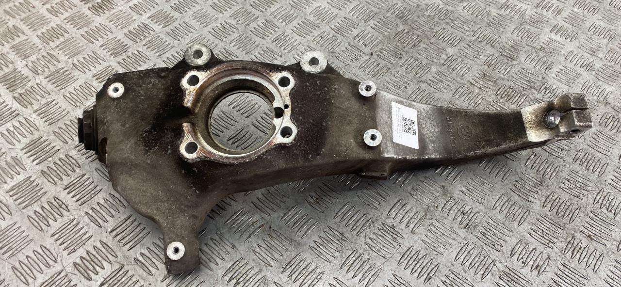 кулак поворотный правый BMW 7 серия F01/F02 F02 2012, 4.4 л., N63 B44 A, бензин, АКПП, blue (a89), седан, полный привод, 31216777750 - фото №1