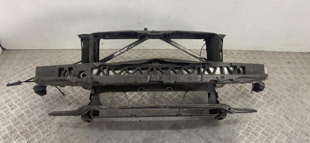 передняя панель крепления облицовки (телевизор) BMW 3 серия F30/F31/F34 2013, 2.0 л., N47 D20 C, дизель, МКПП, black sapphire metallic (475), седан, задний привод, правый руль, 51117275178, 51747255413 - фото №1