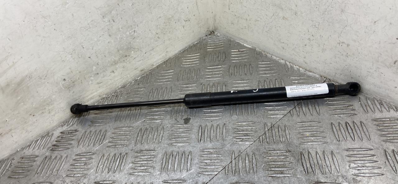 амортизатор капота BMW 3 серия E90/E91/E92/E93 2007, 3.0 л., M57 D30 (306D3), дизель, АКПП, серебро, седан, задний привод, правый руль, 7060550, 51237060550 - фото №1