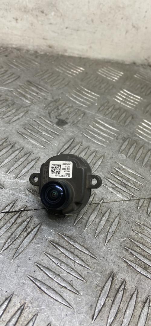 камера бокового обзора BMW 5 серия F07/F10/F11 2011, седан, 9240274 - фото №1