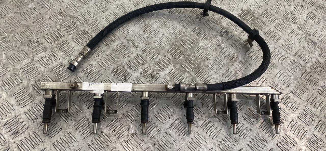 форсунка BMW 7 серия F01/F02 2011, 3.0 л., N52 B30 AE, бензин - фото №1