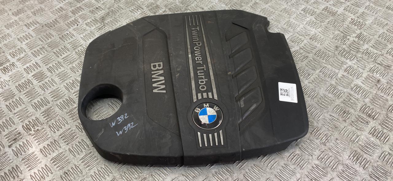 декоративная крышка двигателя BMW 3 серия F30/F31/F34 2013, 2.0 л., N47 D20 C, дизель, МКПП, black sapphire metallic (475), седан, задний привод, правый руль, 11147810802, 11147810800, 7810800, 7810802 - фото №1