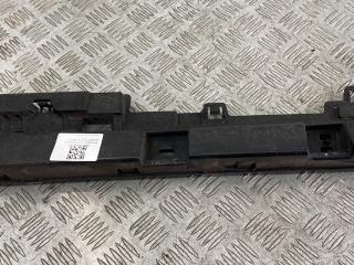 Кронштейн крепления порога BMW 3 серия F30/F31/F34 2013, 2.0 л., N47 D20 C, дизель, МКПП, black sapphire metallic (475), седан, задний привод, правый руль, 51777256917, 7256917