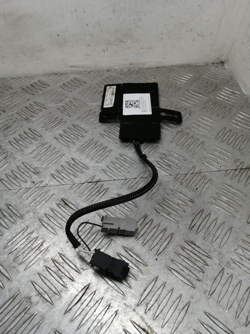 датчик присутствия пассажира BMW 3 серия F30/F31/F34 2013, 2.0 л., N47 D20 C, дизель, МКПП, black sapphire metallic (475), седан, задний привод, правый руль, 65779284594, 9284594 - фото №1