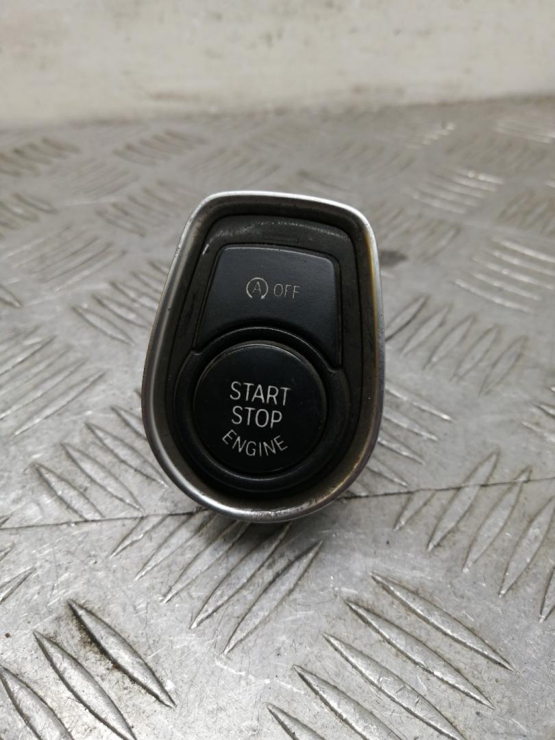 кнопка запуска двигателя BMW 3 серия F30/F31/F34 2013, 2.0 л., N47 D20 C, дизель, МКПП, black sapphire metallic (475), седан, задний привод, правый руль, 61319250734, 9250734 - фото №1