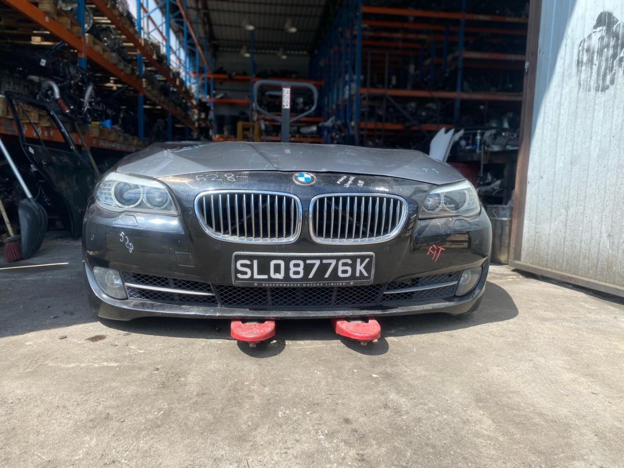 передняя часть (ноускат) BMW 5 серия F07/F10/F11 2012, 2.0 л., N20 B20 B, бензин, седан - фото №1