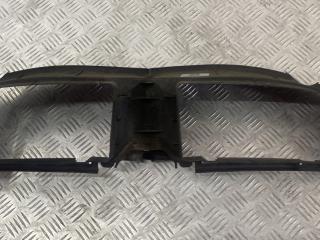 воздуховод (дефлектор) радиатора BMW 3 серия E90/E91/E92/E93 E90 2007, 3.0 л., M57 D30 (306D3), дизель, АКПП, серебро, седан, задний привод, правый руль, 51117134099, 7134099