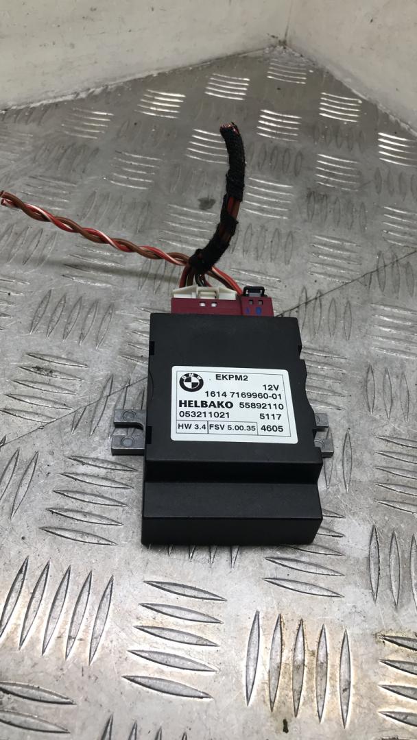 блок управления топливным насосом BMW 3 серия E90/E91/E92/E93 E90 2007, 3.0 л., M57 D30 (306D3), дизель, АКПП, серебро, седан, задний привод, правый руль, 16147169960, 7169960 - фото №1