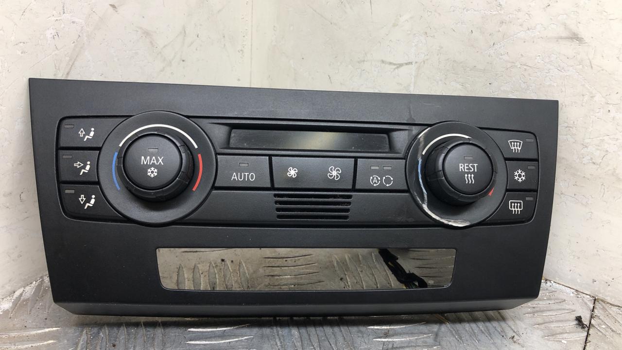 блок управления печки / климат-контроля BMW 3 серия E90/E91/E92/E93 E90 2007, 3.0 л., M57 D30 (306D3), дизель, АКПП, серебро, седан, задний привод, правый руль, 64116983944, 6983944 - фото №1