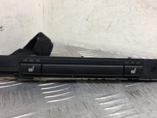 кнопка обогрева сидений BMW 3 серия E90/E91/E92/E93 E90 2007, 3.0 л., M57 D30 (306D3), дизель, АКПП, серебро, седан, задний привод, правый руль, 61316962604, 6962604