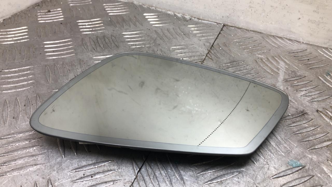 стекло зеркала наружного левого BMW 7 серия F01/F02 F01 2011, 3.0 л., N57 D30 A, дизель, АКПП, black sapphire metallic (475), седан, задний привод, правый руль, 51167251583 - фото №1