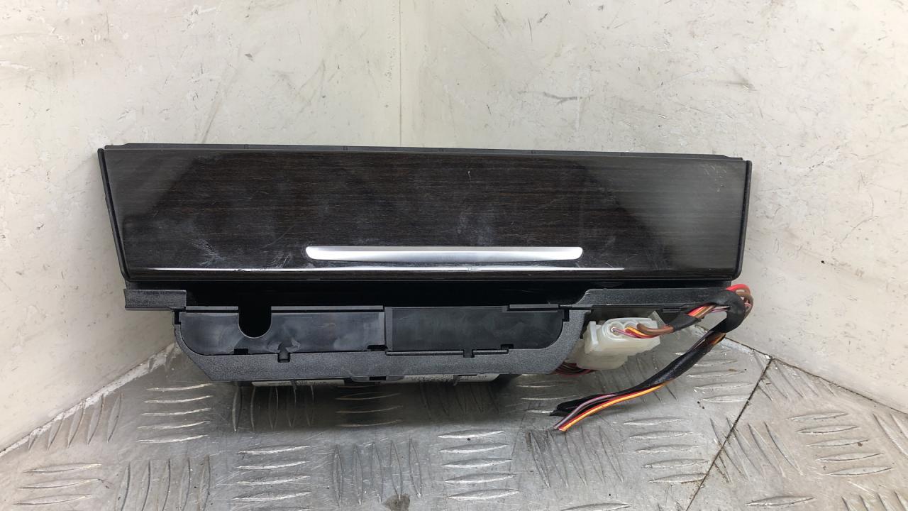 пепельница BMW 7 серия F01/F02 F01 2011, 3.0 л., N57 D30 A, дизель, АКПП, black sapphire metallic (475), седан, задний привод, правый руль, 51459182285, 9119317 - фото №1