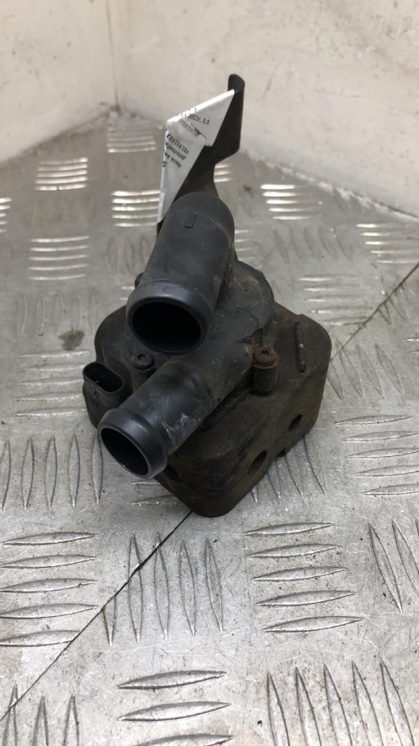 насос антифриза дополнительный BMW 7 серия F01/F02 F01 2011, 3.0 л., N57 D30 A, дизель, АКПП, black sapphire metallic (475), седан, задний привод, правый руль, 9239313, 64119239313, 64119253081, 9253081 - фото №1