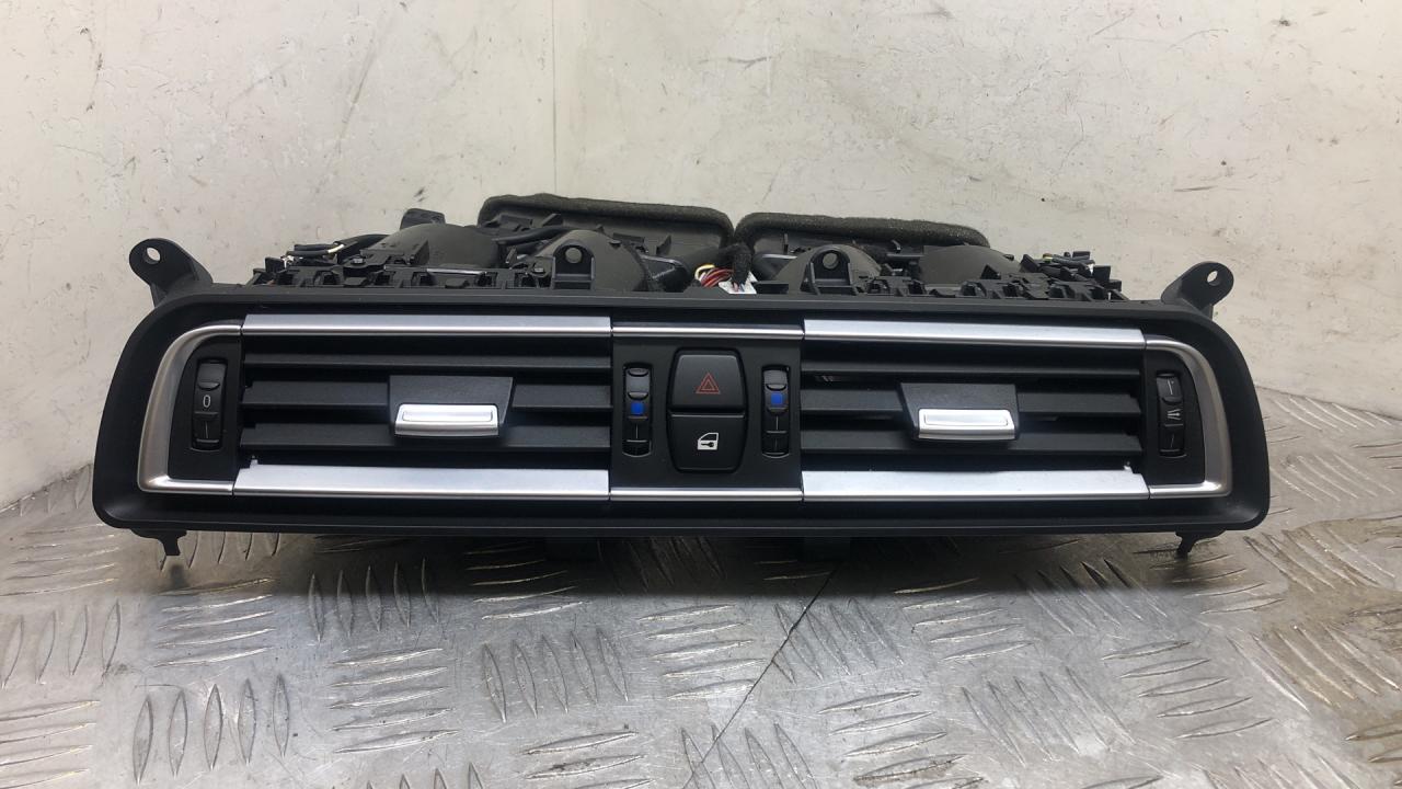 дефлектор обдува салона BMW 7 серия F01/F02 F01 2011, 3.0 л., N57 D30 A, дизель, АКПП, black sapphire metallic (475), седан, задний привод, правый руль, 64229115860, 9115860 - фото №1