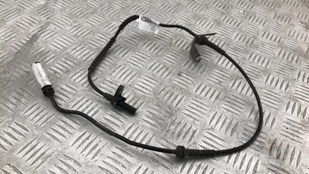 датчик ABS BMW 7 серия F01/F02 F01 2011, 3.0 л., N57 D30 A, дизель, АКПП, black sapphire metallic (475), седан, задний привод, правый руль, 34526782099, 6782099 - фото №1