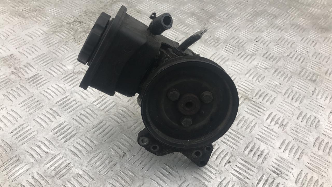 насос гидроусилителя руля Land Rover Range Rover 3 поколение 2003, 2.9 л., M 57 D 30, дизель, АКПП, 6758565 - фото №1