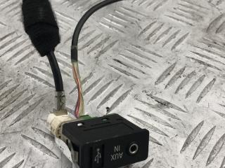 разъем AUX / USB BMW X6 E71/E72 E71 2009, 3.5 л., M57D30 (306D5), дизель, АКПП, monacoblau (a35), внедорожник 5 дв., полный привод, правый руль, 9129652, 61319129652